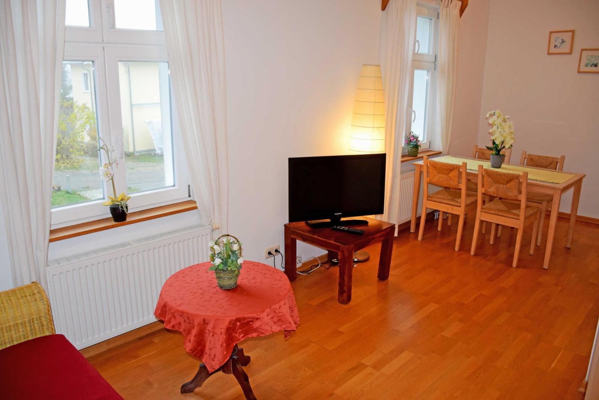 Ferienwohnungen Im Ostseebad Goehr Goehren  Luaran gambar